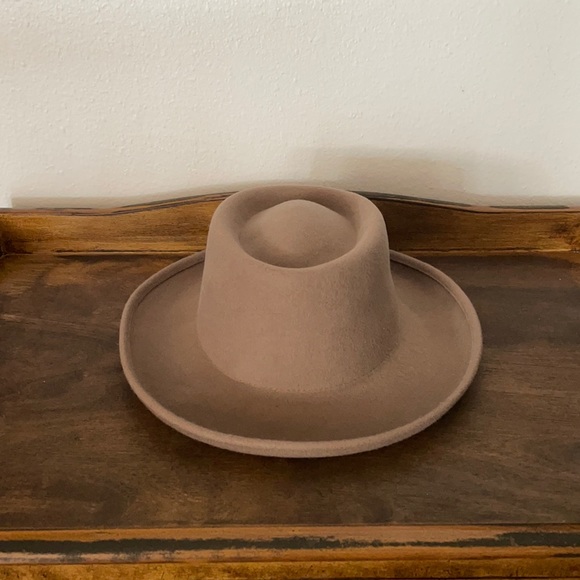 Gigi Pip Accessories - Gigi Pip Ginger Gambler (original)